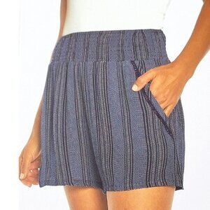 NWT Free Dots Women's Plus Size Pull On Rayon Printed Blue/Grey Shorts, size XXL